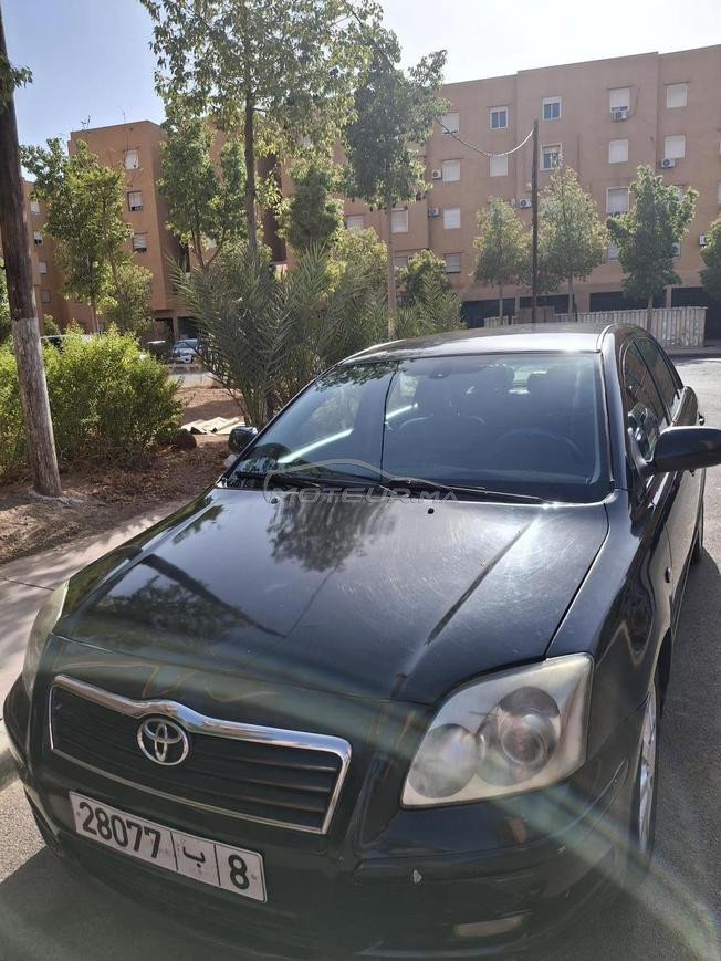 toyota avensis