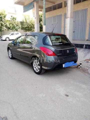 Voiture à vendre en très bon état - 2