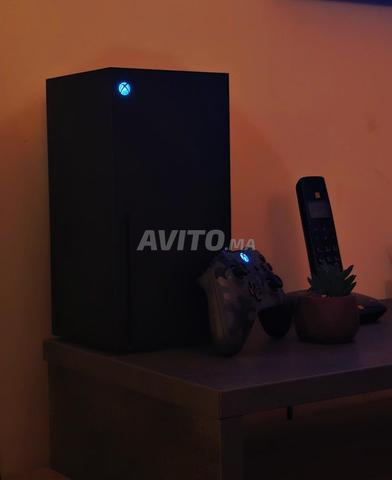 XBOX Series X 1TB avec Manette Night Ops Camo - 2