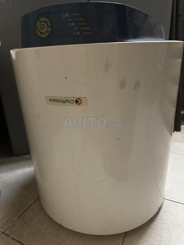2 chauffe-eau de marque Chauffeauto 30 L et 50L