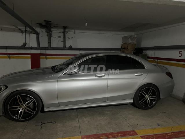 Mercedes classe c 220 en bon état - 2