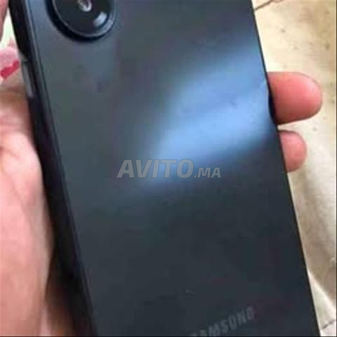 Samsung a17 128gb comme neuf - 2