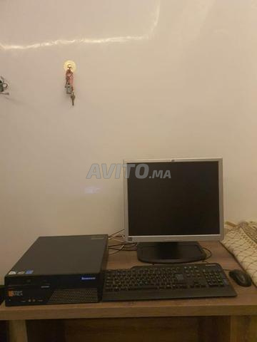 كمبيوتر مكتبي لينوفو بجودة جيدة
