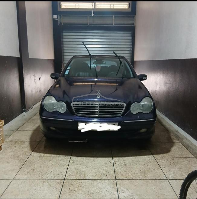 Mercedes-Benz 220