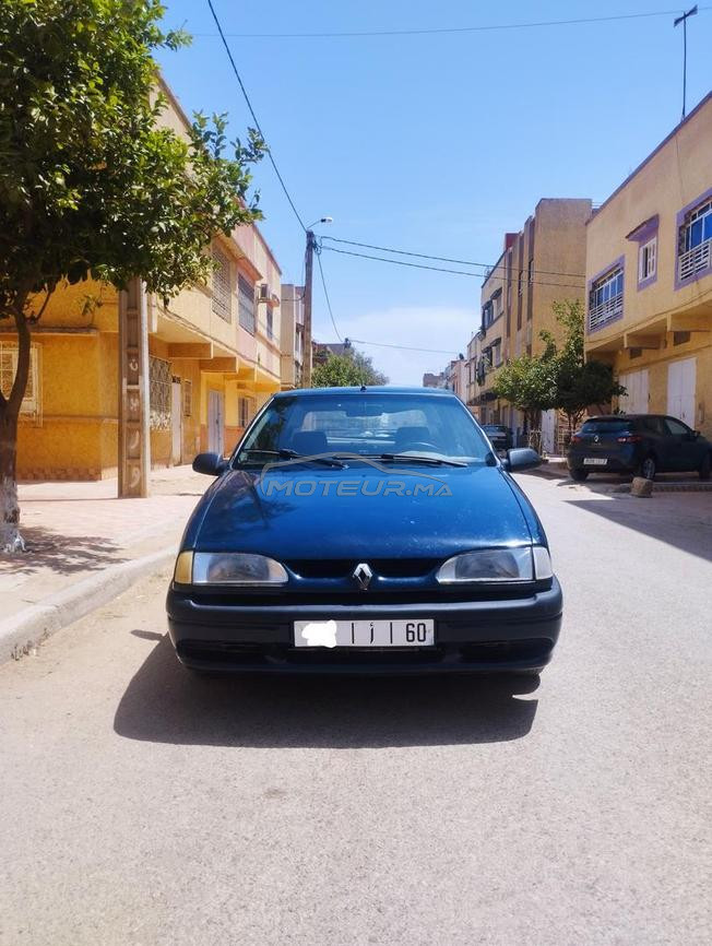 Renault 19 modèle 1993 diwana 2000