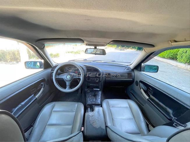 BMW E36 320i 