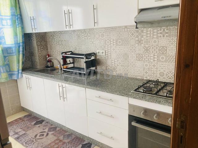 Bel appartement moderne à louer.