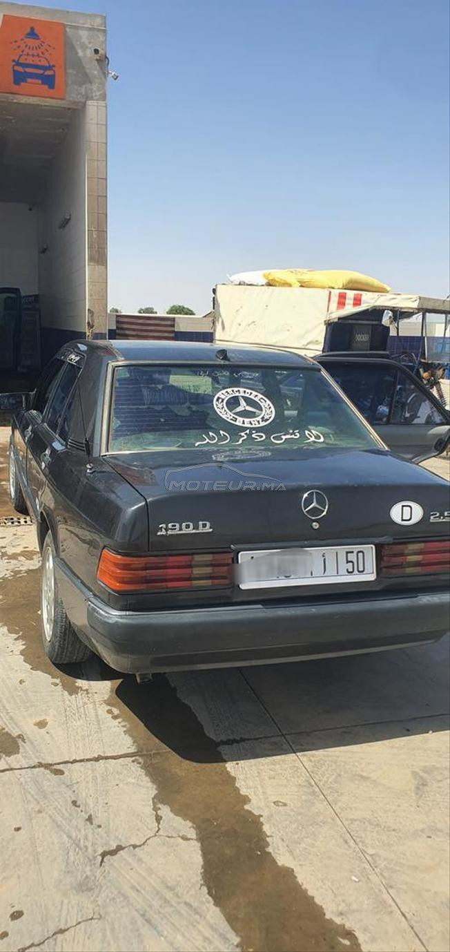 مرسيدس 190 مطور 2.5