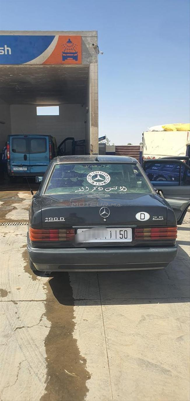 مرسيدس 190 مطور 2.5