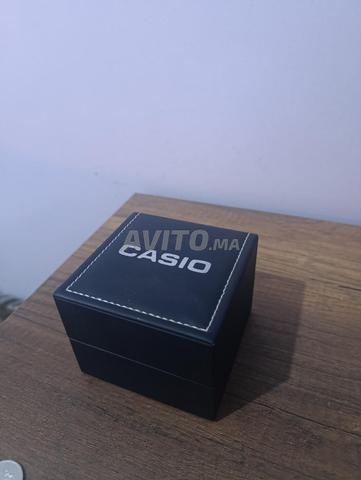 Montre CASIO AJ68W6 - Très bon état - 2