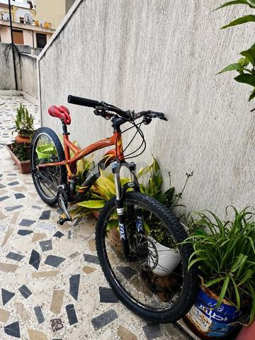 Vélo Specialized type VTT taille L.29 - 2