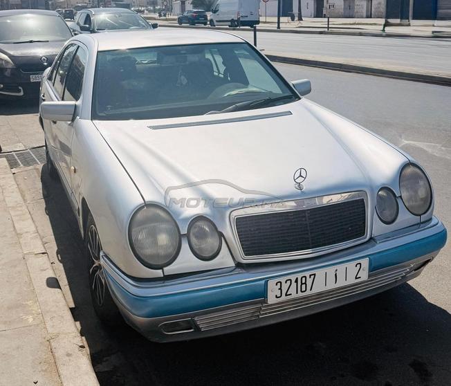Mercedes-Benz 220 Diesel – Modèle 1997 – bon état