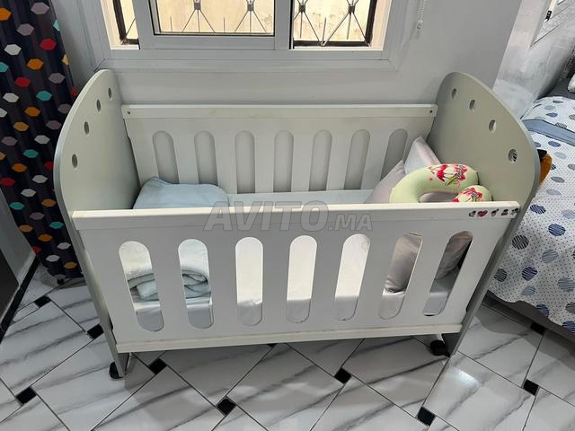 Lit pour bébé jamais utilisé à vendre - 2