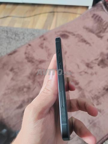 iPhone 16 normal - 2