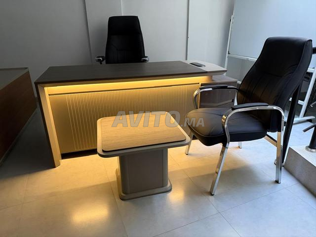 Aménagez Votre Bureau avec Notre Pack Complet - 2