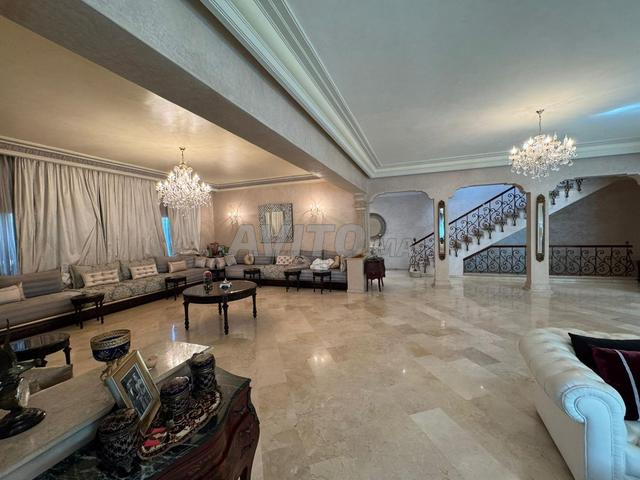 VILLA D'ANGLE QUARTIER CIL - 2