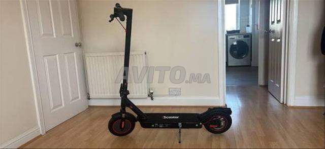 Trottinette électrique iScooter i9