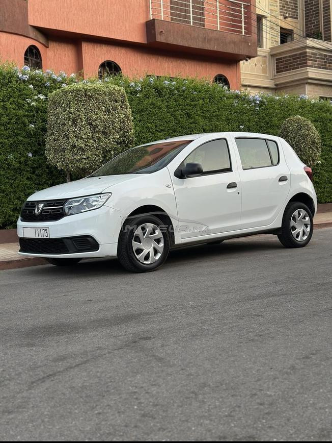 dacia sandero 2024 ( jayba masque l ancien)