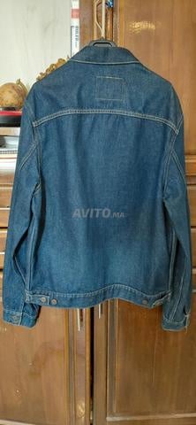 VESTE EN JEAN LEVI'S NEUVE ET AUTHENTIQUE - 2