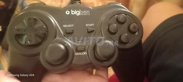 Playstation 2 Slim, propre, flashé et avec 2 jeux - 2