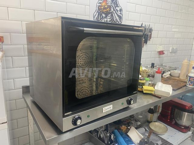 Vends four Professionnel - 2