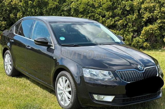 سكودا أوكتافيا ديزل يدوية 2015 في إفران - 2