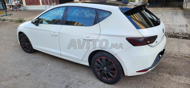 Seat Leon Diesel Manuelle 2017 à Fès - 2