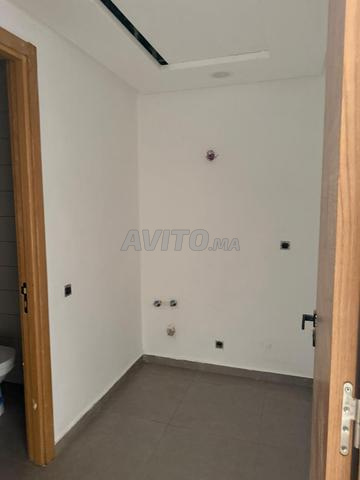 Bureau neuf à louer – OQBA Mall Bournazel – 57 m²