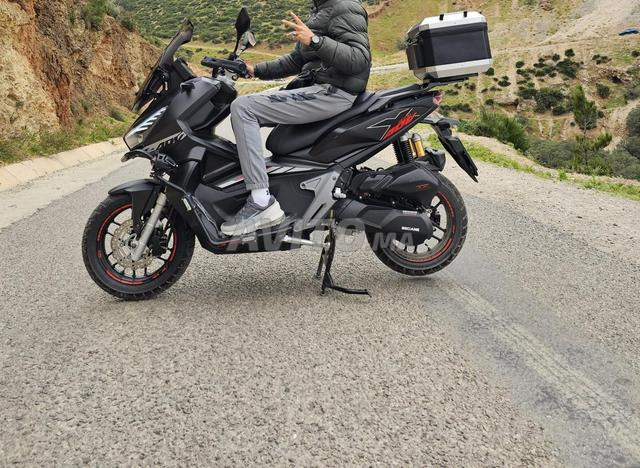 دراجة نارية X-ADV 125 سي سي - 2