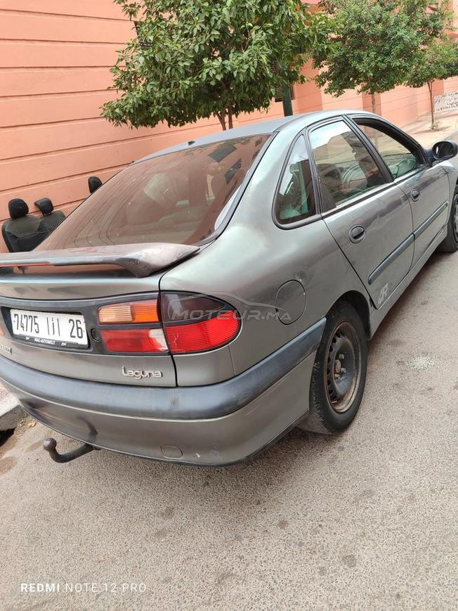 Renault Laguna 