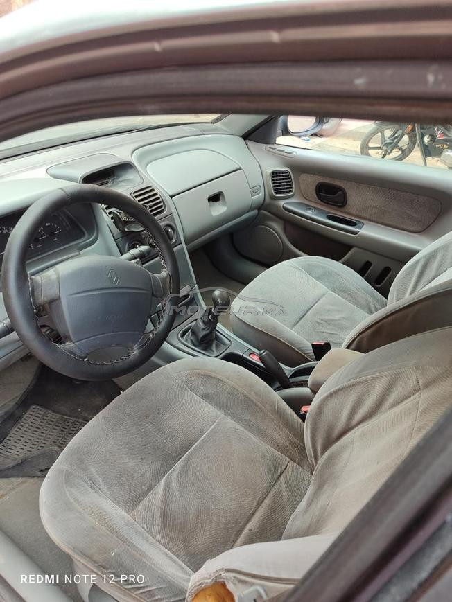 Renault Laguna 