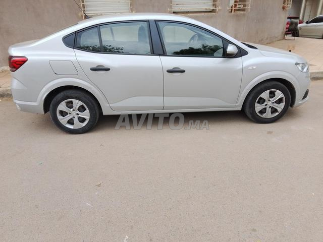 داسيا لوجان ديزل يدوية 2022 في الرباط - 2