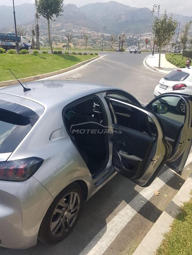 Peugeot 208 toute option diesel a vendre 