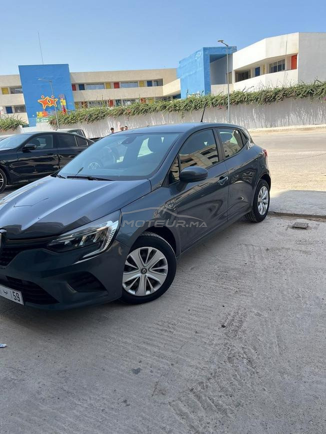 RENAULT CLIO 5
