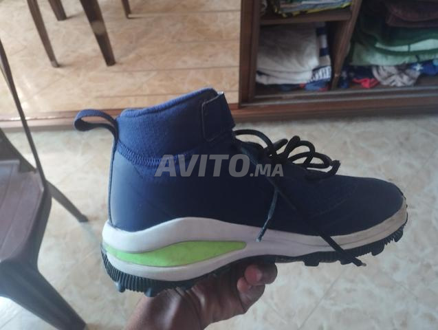 Chaussures Adidas authentiques à vendre, négociable sur WhatsApp - 2