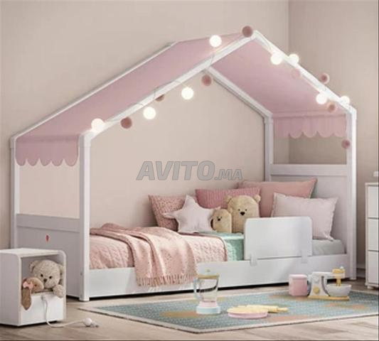 Chambre Montessori rose chez Cilek pour filles