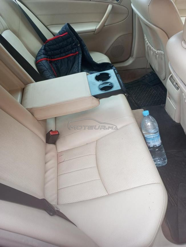 سيارة ميرسيدس c200 لازالت جيدة للبيع 