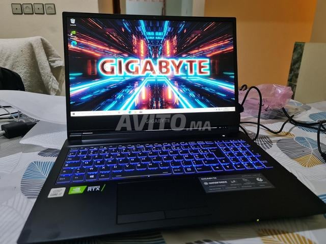 حاسوب محمول للألعاب جيجابايت G5 KC