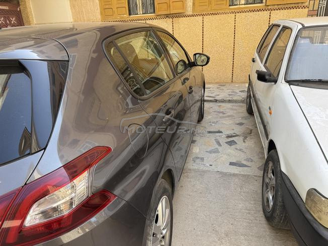 Peugeot 308 Diesel Manuelle 2016 à Salé