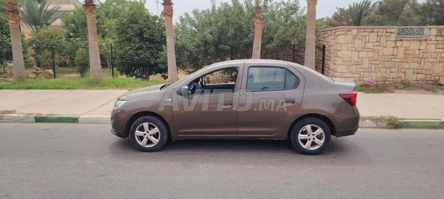 Dacia Logan Diesel Manuelle 2021 à Agadir - 2