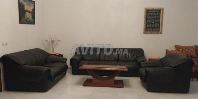 Salon composé de 3 fauteuils neufs - 2