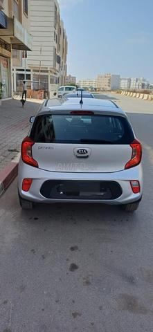 Kia Picanto modèle 2019 100 000 km - 2