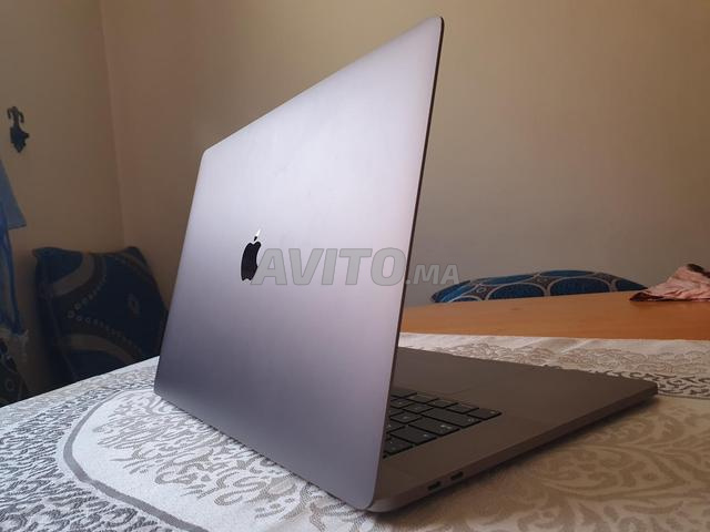 MacBook Pro 1TB 8 cœurs