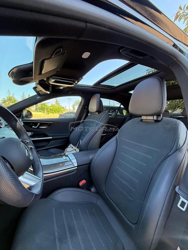Voiture à vendre, quasi neuve