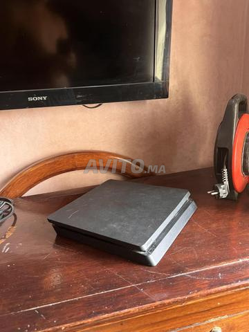PlayStation 4 slim à vendre - 2