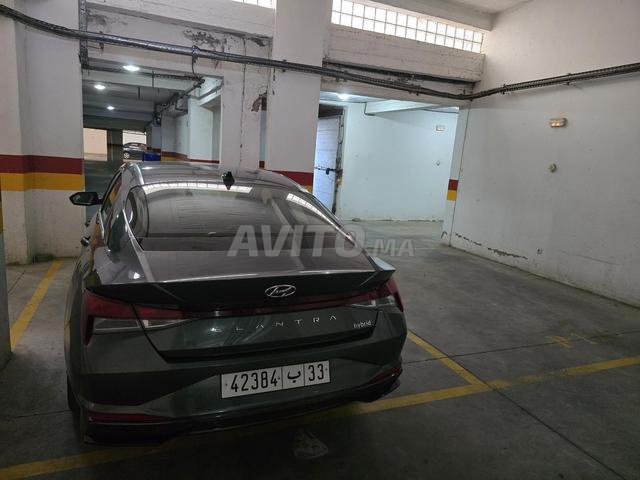 Hyundai Elantra Hybride Automatique 2023 à Agadir