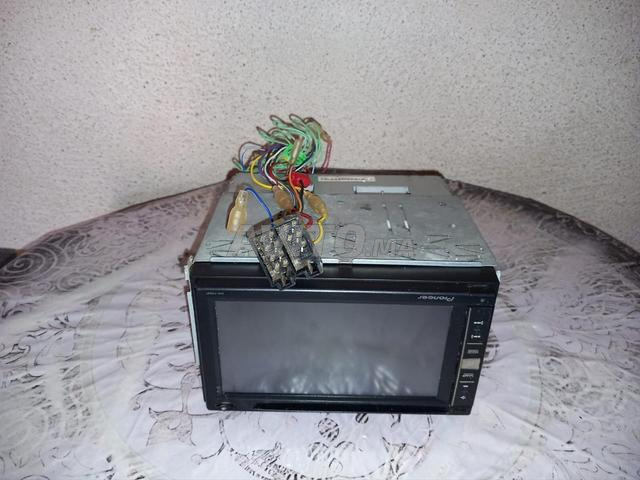 Pioneer AVIC-F850BT - 2