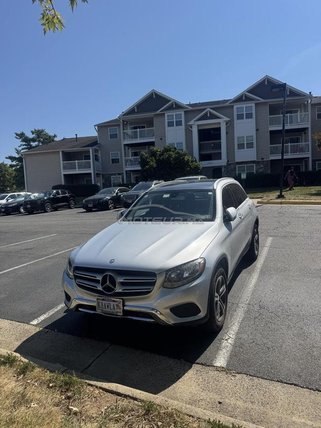 MERCEDES BENZ GLC300 ESSENCE 2017