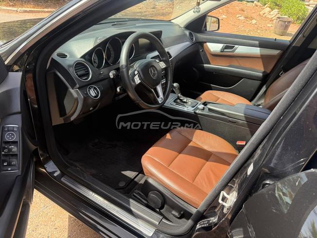mercedes c220d annee 2012 , diwana 2015 Km 320 000