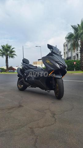 ياماها TMAX 560 - 2